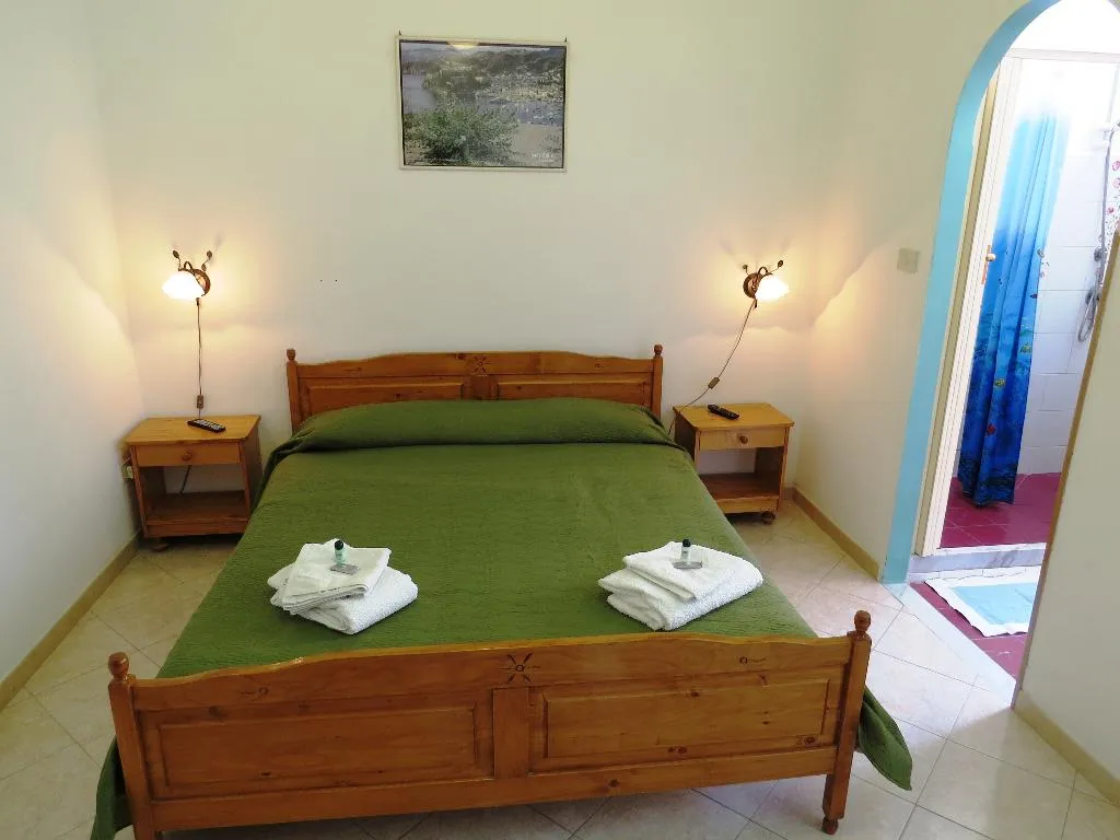 APARTMENT DELUXE SIDE SEA VIEW Room, Casa Vittorio, Catania