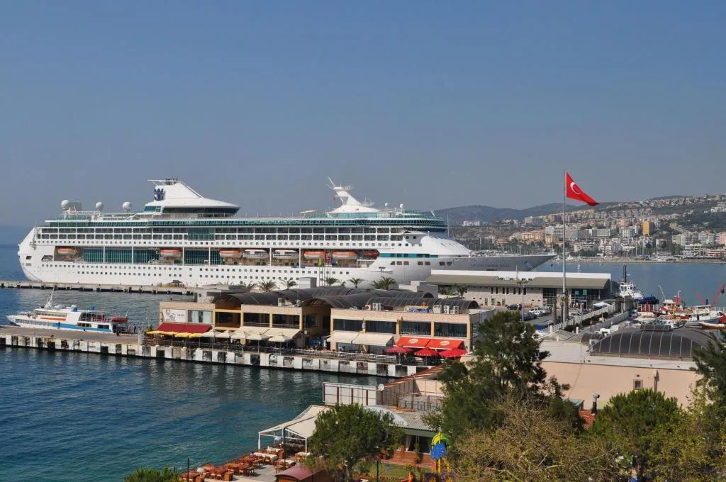 General view, Kayhanbey Hotel, Izmir