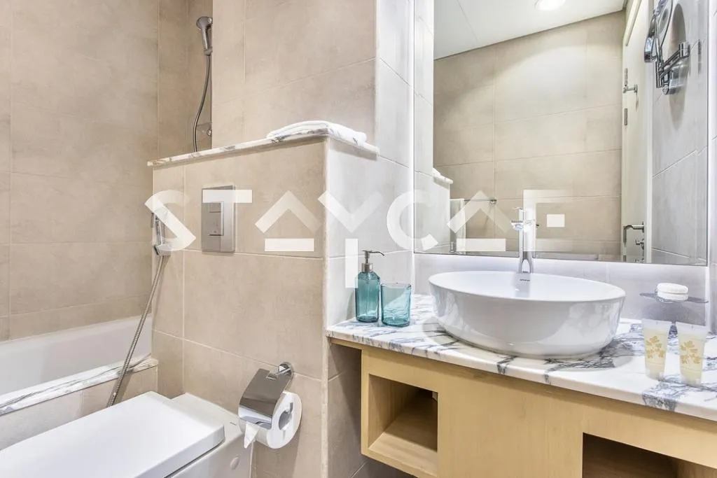 APARTMENT THREE BEDROOMS Room, Staycae Paramount Sheikh Zayed, Dubai