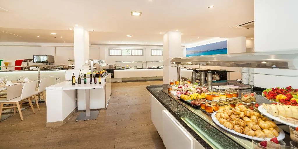 Restaurant, Apartamentos Globales Lord Nelson, Menorca