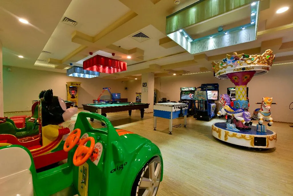 Sports and Entertainment, Royal Garden Beach Hotel, Antalya