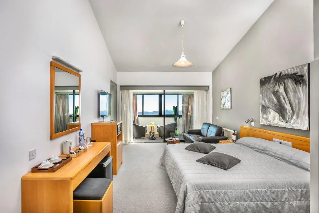 Double or Twin EXECUTIVE Room, Troodos Hotel, Cyprus