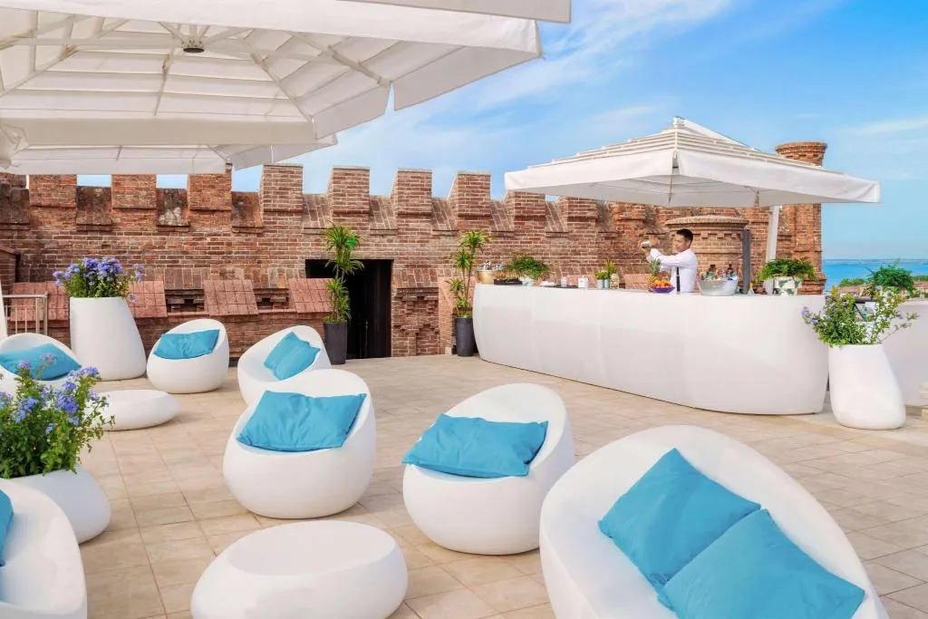 Pool, Hilton Molino Stucky Venice, Venice
