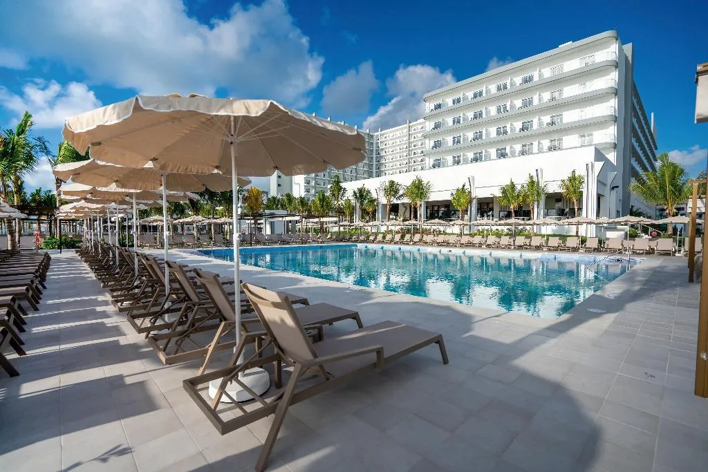 Pool, Riu Palace Kukulkan - Adults Only - All Inclusive, Cancun Area