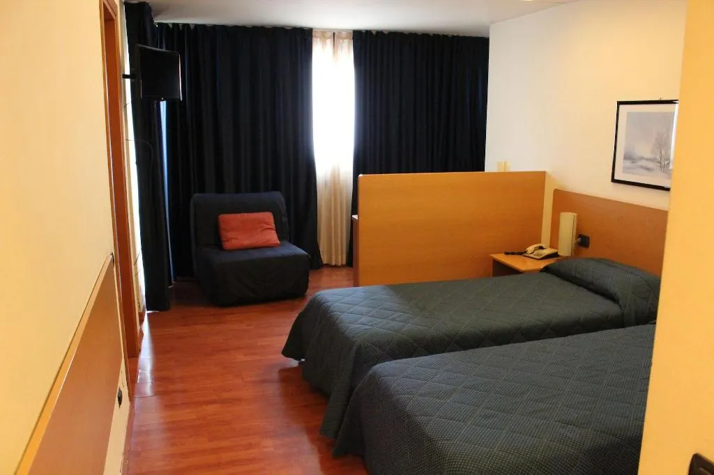 Room, Hotel Selide, Milan