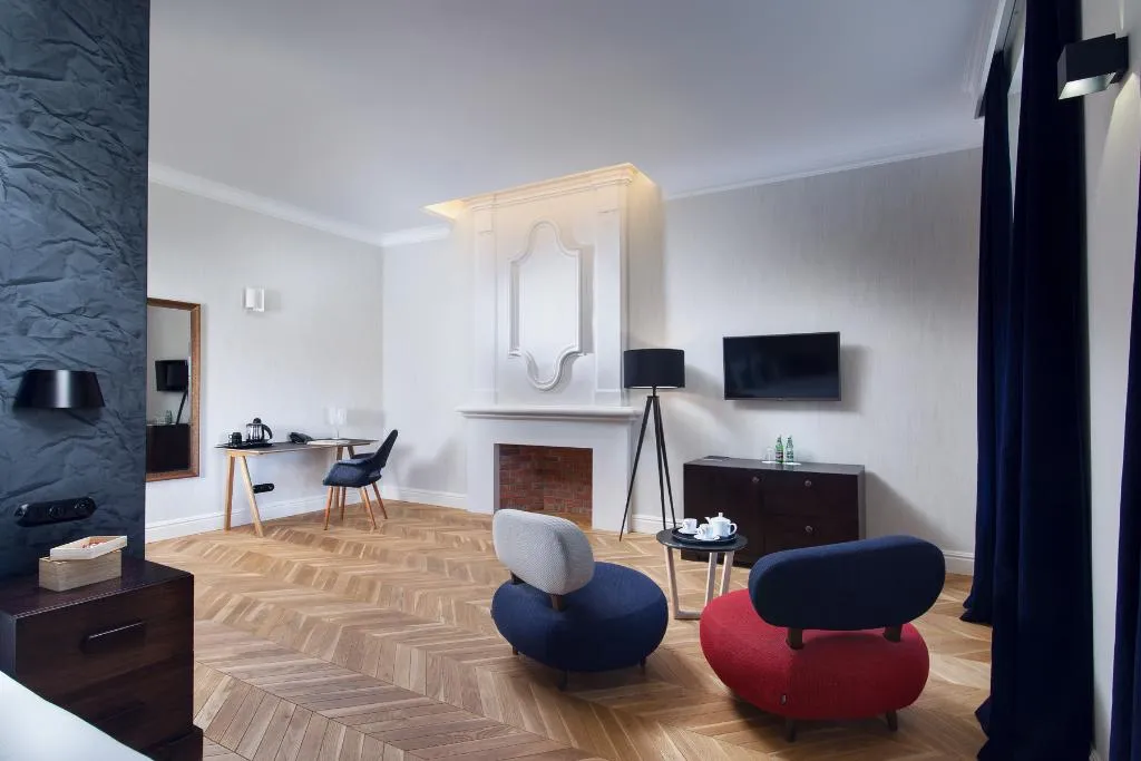 DOUBLE DELUXE Room, Relais & Chateaux Hotel Quadrille - Adults Only, Gdansk