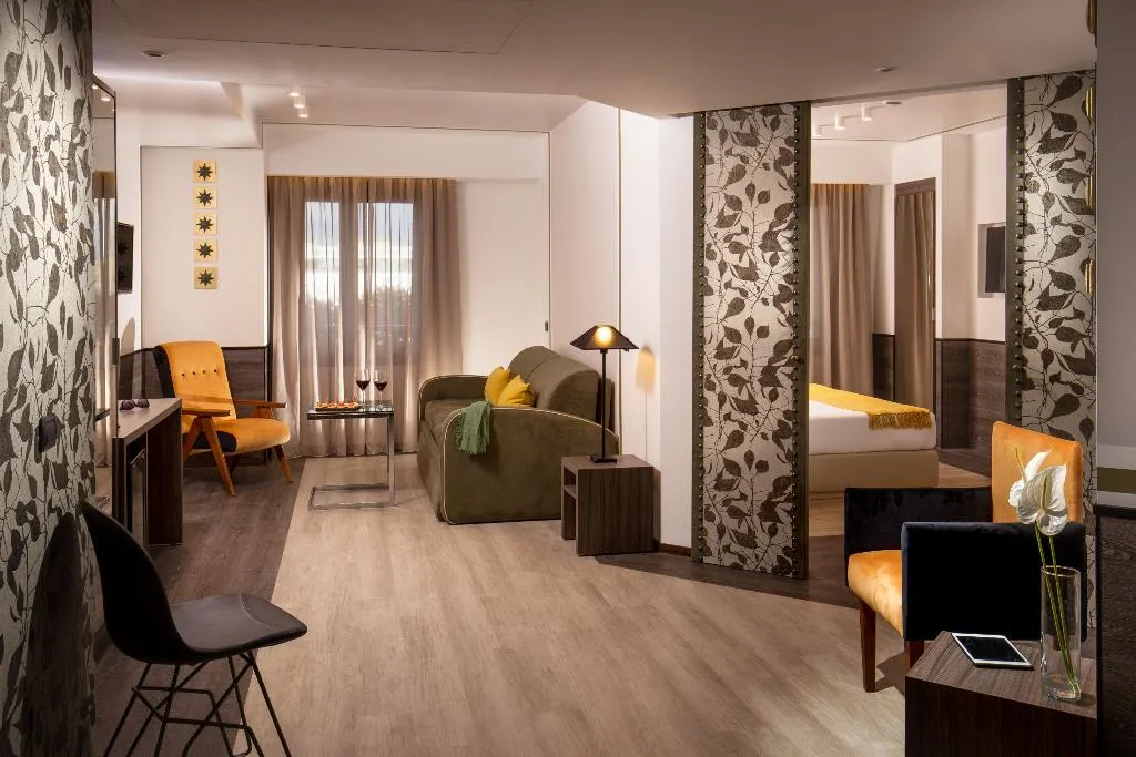 TRIPLE CLUB Room, Hotel Domidea, Rome
