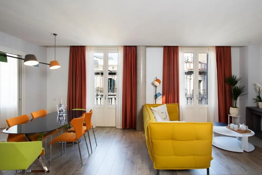 APARTMENT THREE BEDROOMS Room, Cosmo Apartments Passeig de Gracia, Barcelona