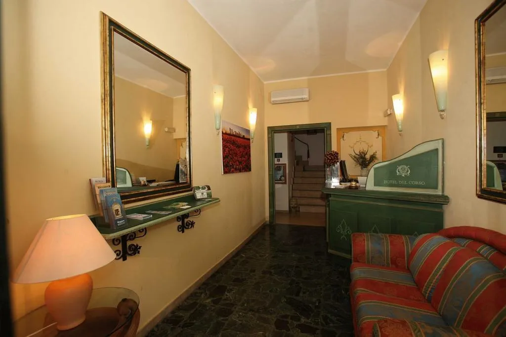 General view, Del Corso, Taormina