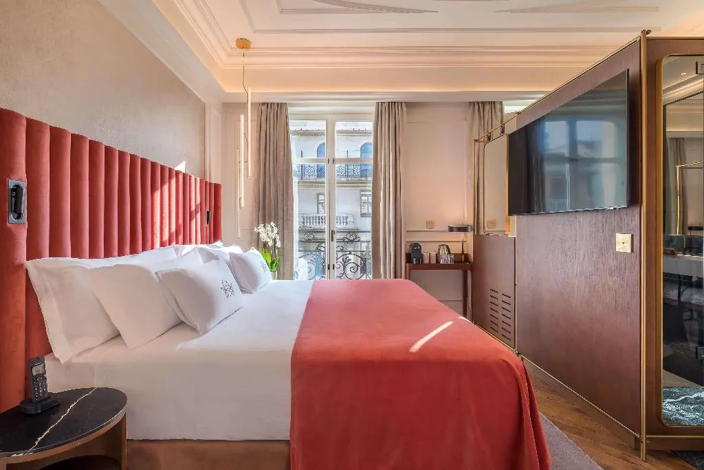 Room DELUXE CITY VIEW Room, Palacio Gran Via, A Royal Hideaway Hotel, Andalucia
