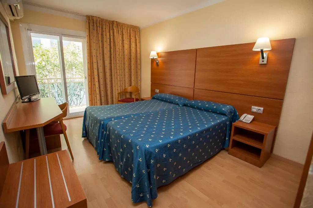 Double or Twin STANDARD Room, Maria del Mar, Costa Brava