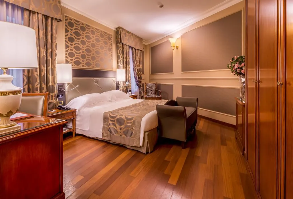 DOUBLE SINGLE USE SUPERIOR Room, Grand Visconti Palace, Milan