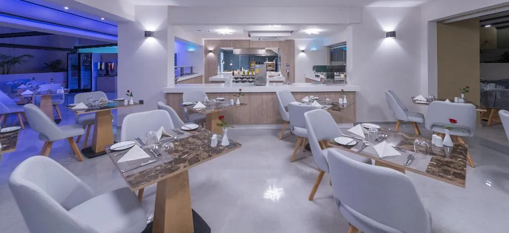 Restaurant, Imperial Palace Hotel, Crete