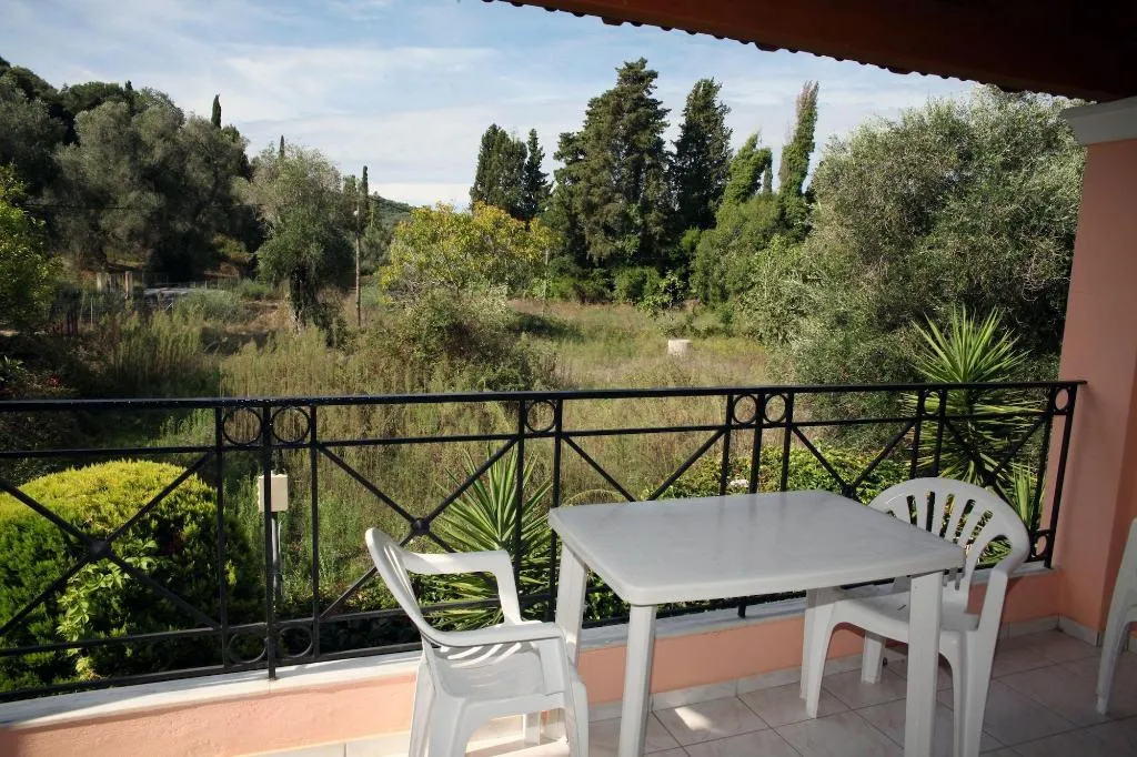 Room, Oula maisonettes, Corfu
