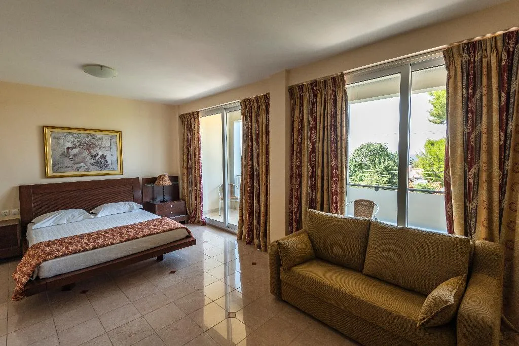 DOUBLE SUPERIOR SEA VIEW Room, Dolphin Resort Hotel, Athens
