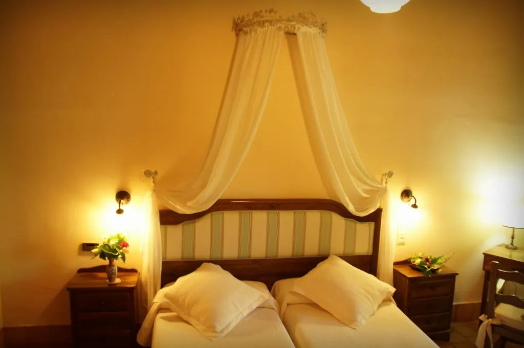 Double or Twin SUPERIOR Room, Aumallia Hotel & Spa, Majorca