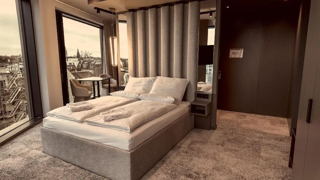 Room, Bellman Hotel, Berlin
