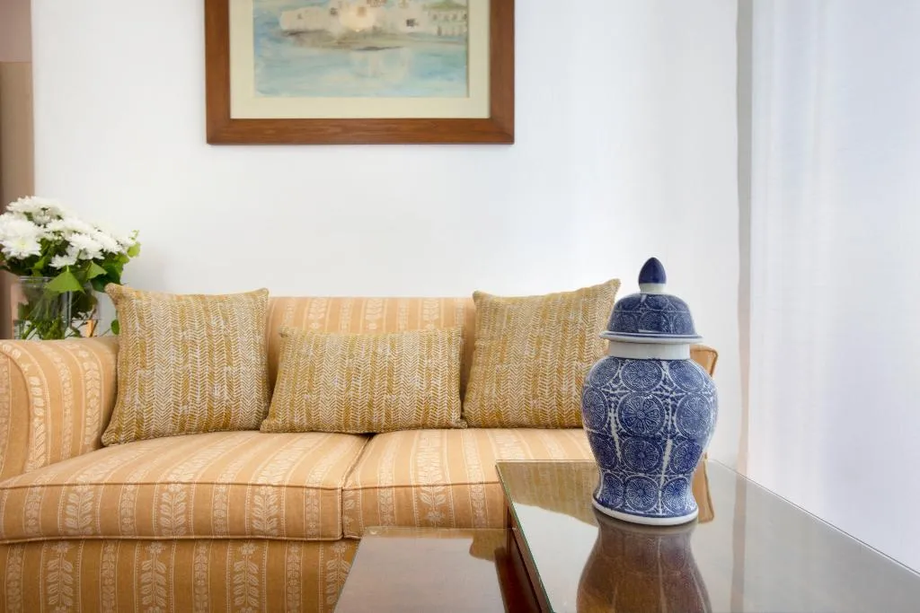 Room, Dorion, Mykonos
