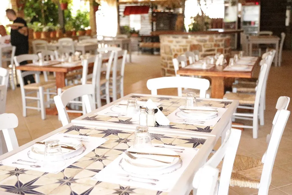 Restaurant, Maria Apartments "by Checkin", Crete