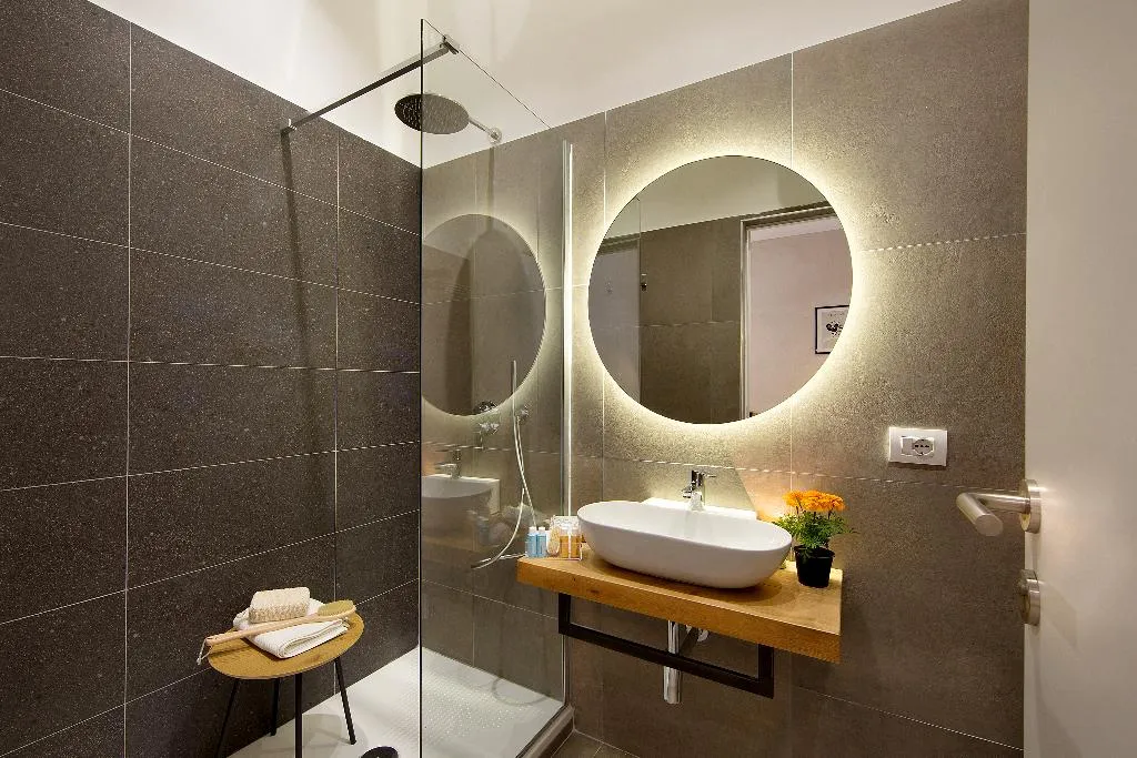 DOUBLE SUPERIOR Room, Mare Fuori Rooms, Naples