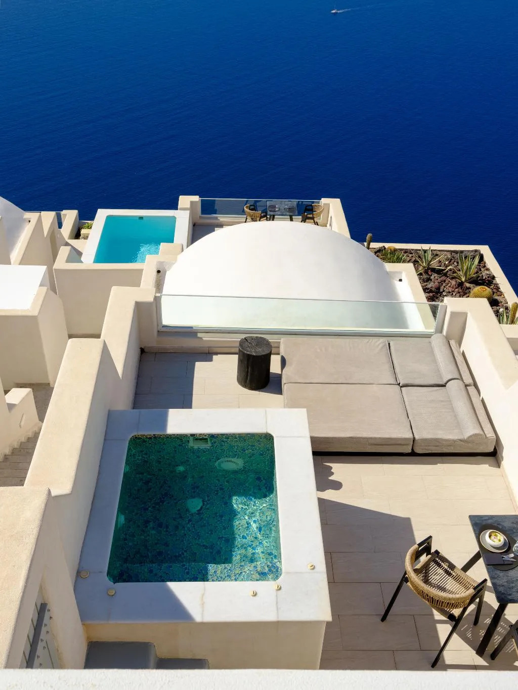 SUITE STANDARD Room, Andromeda Villas, Santorini
