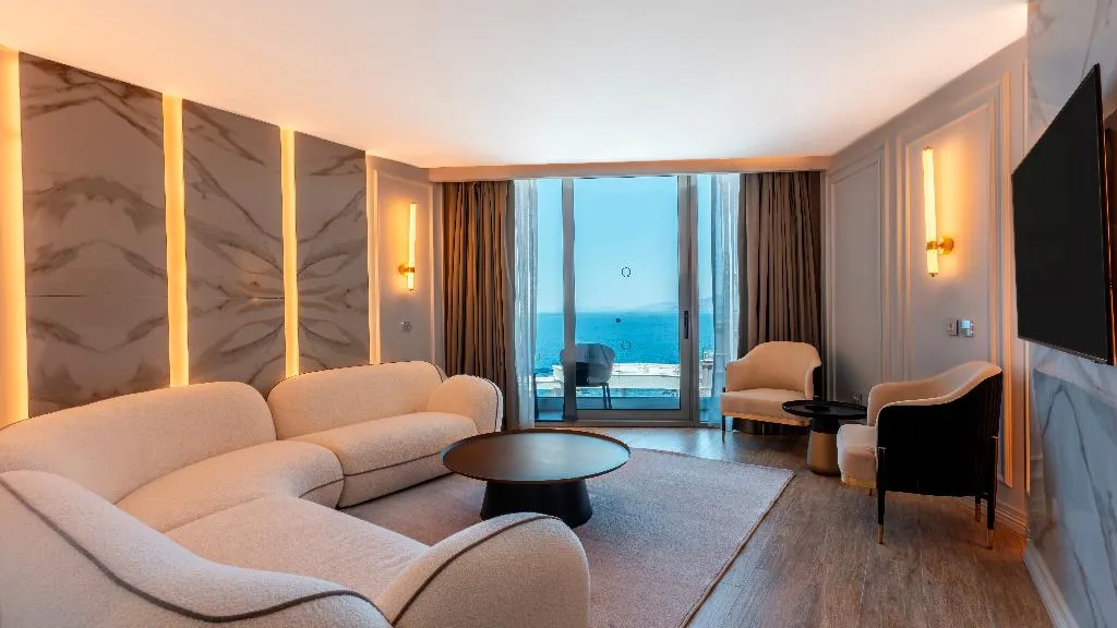 SUITE STANDARD Room, Qlusive Hotel, Izmir
