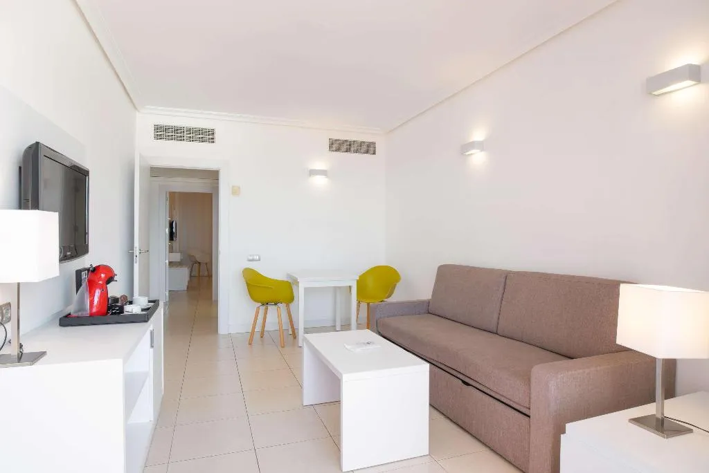 Room, Landmar Costa Los Gigantes Family Resort, Tenerife