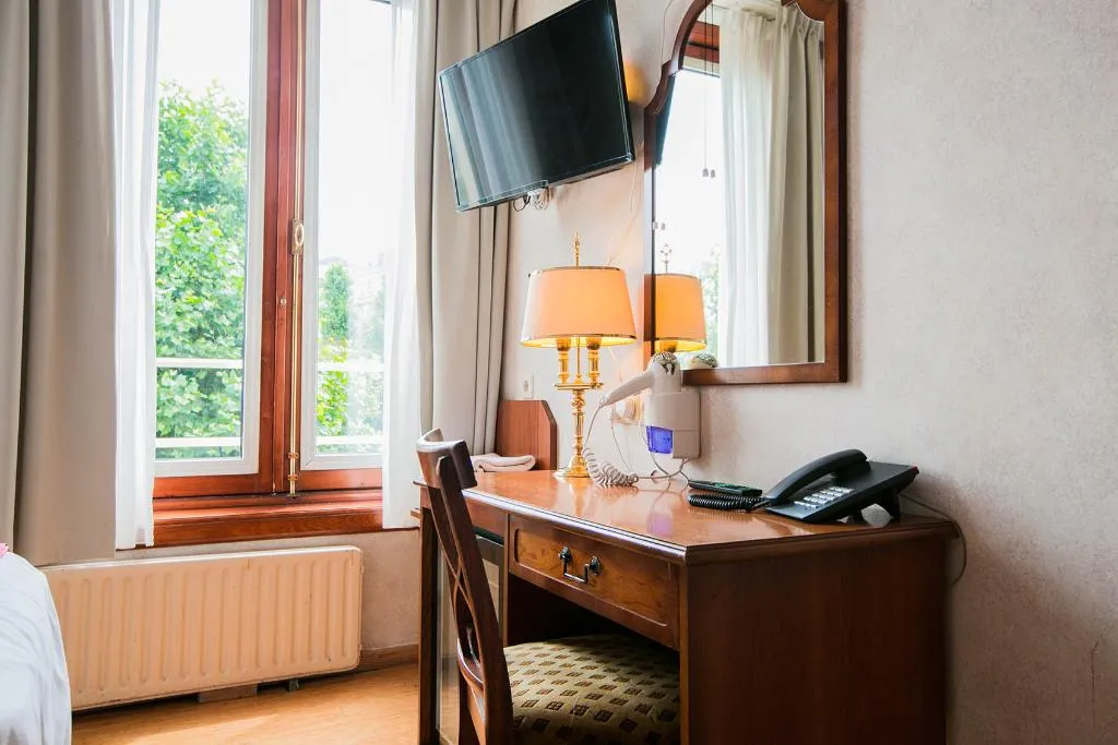 Double or Twin DELUXE Room, Atlanta, Amsterdam