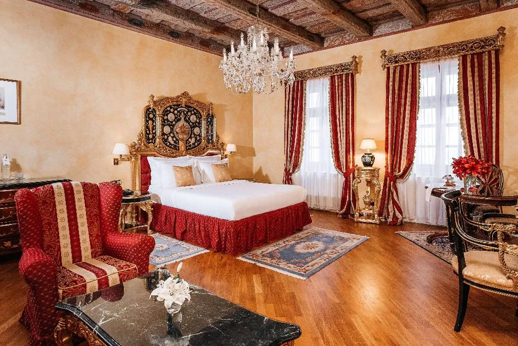 JUNIOR SUITE WITH DOUBLE BED Room, Alchymist Grand Hotel And Spa, Prague