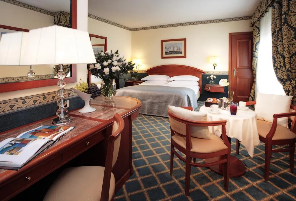 DOUBLE SINGLE USE CLASSIC Room, Starhotels Vespucci, Florence