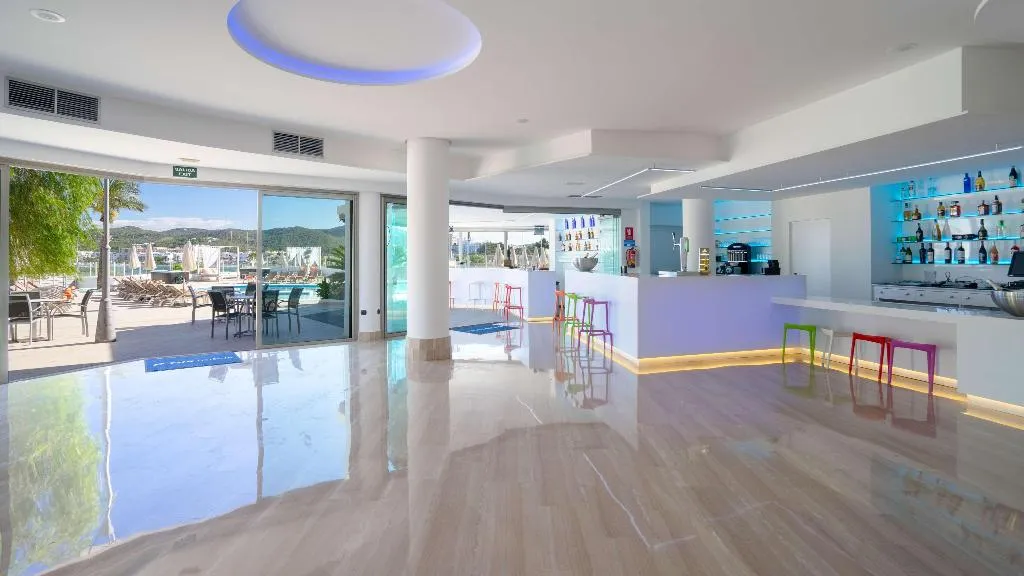 Bar, THB Ocean Beach, Ibiza
