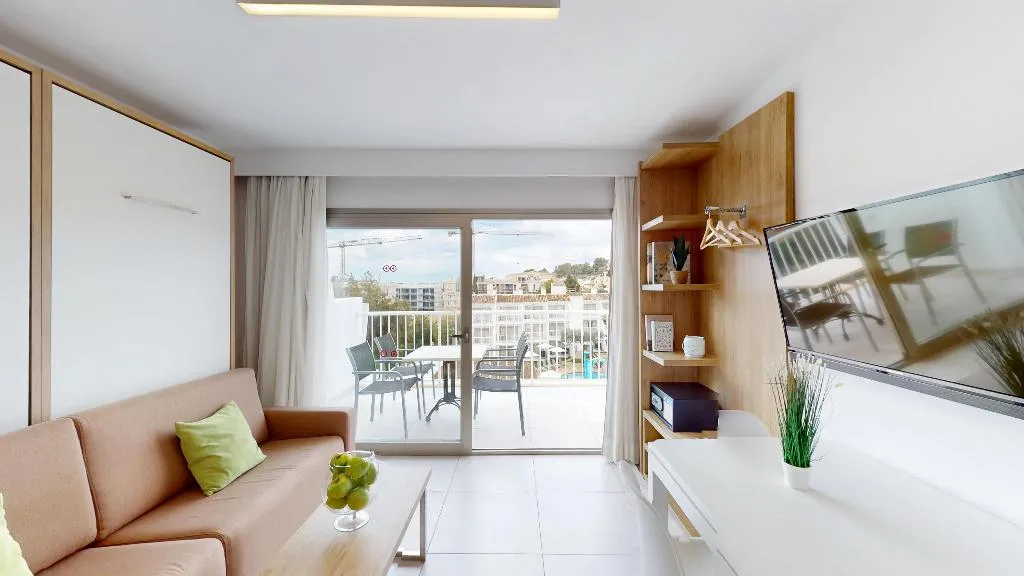 Room, Playas Cas Saboners, Majorca
