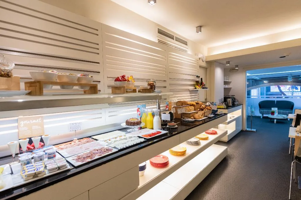 Restaurant, Atenea Rekord Suites, Barcelona
