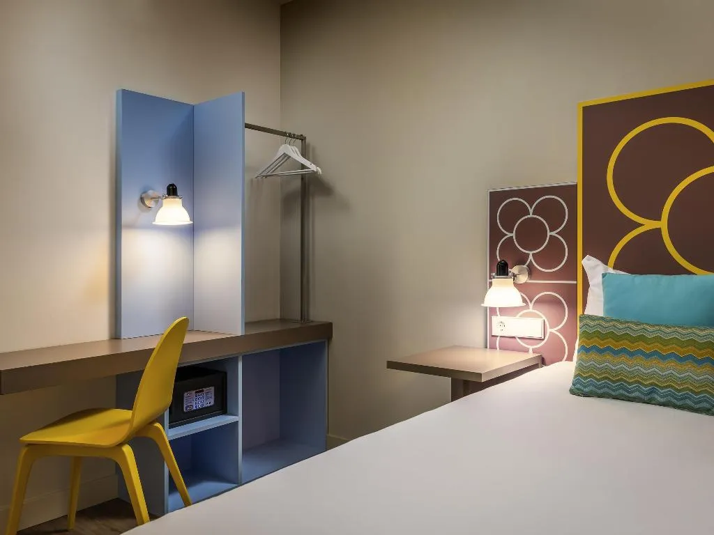 TWIN INNER Room, Ibis Styles Barcelona Centre, Barcelona