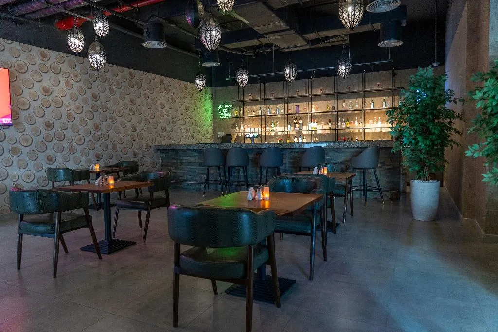 Bar, Vogo Grand Hotel, Dubai