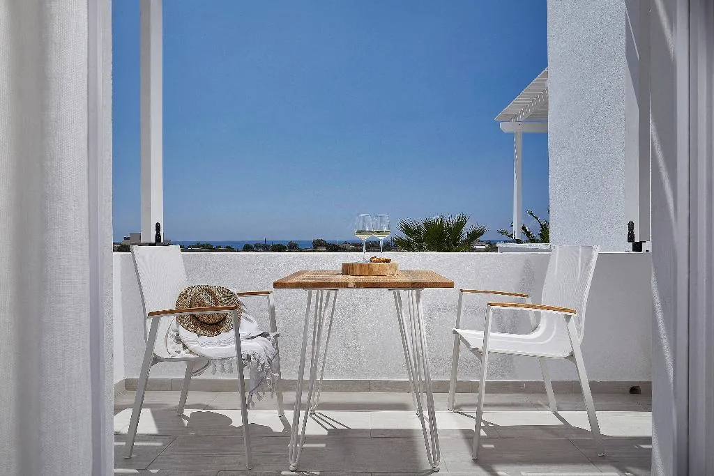 SUITE SEA VIEW Room, Petri Suites, Santorini
