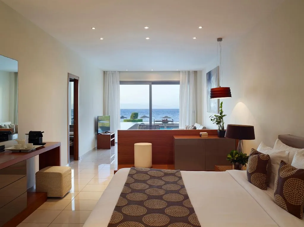 SUITE BEACH FRONT Room, The Ixian Grand & All Suites - Adults Only, Rhodes