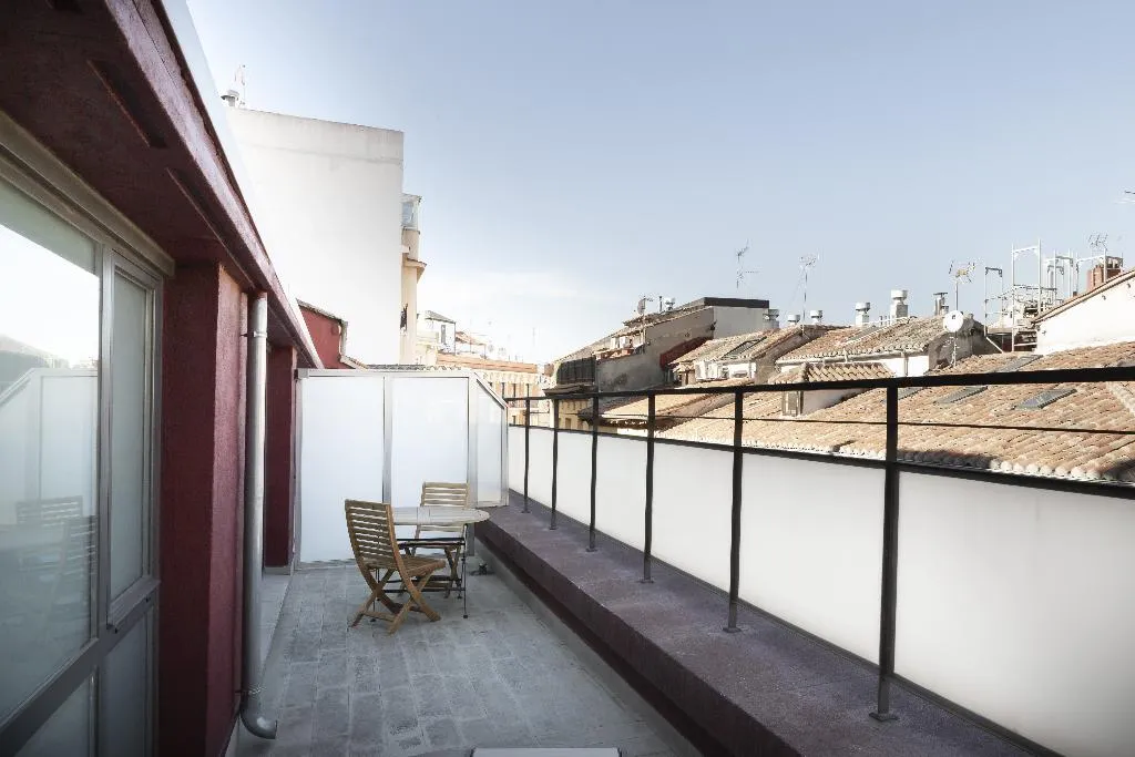 DOUBLE SUPERIOR WITH VIEWS Room, Petit Palace Plaza Mayor, Madrid