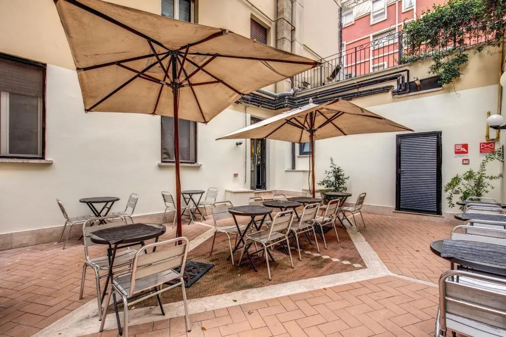 Terrace, Osimar, Rome