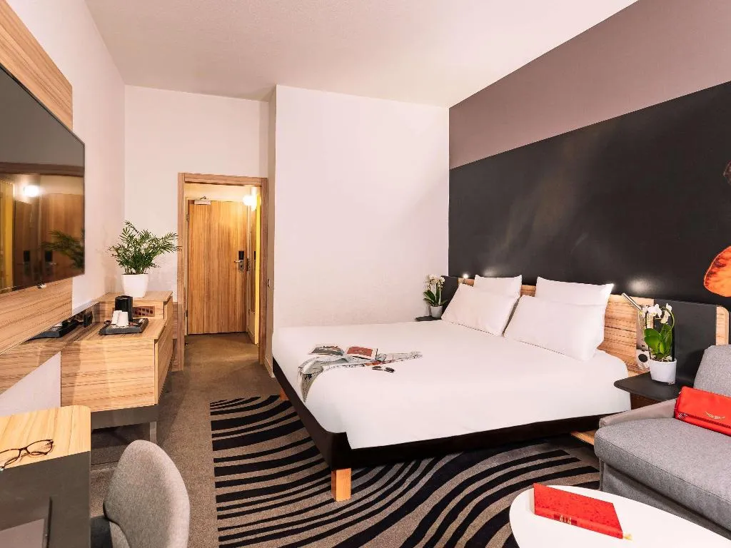 DOUBLE EXECUTIVE Room, Novotel Milano Linate Airport, Milan