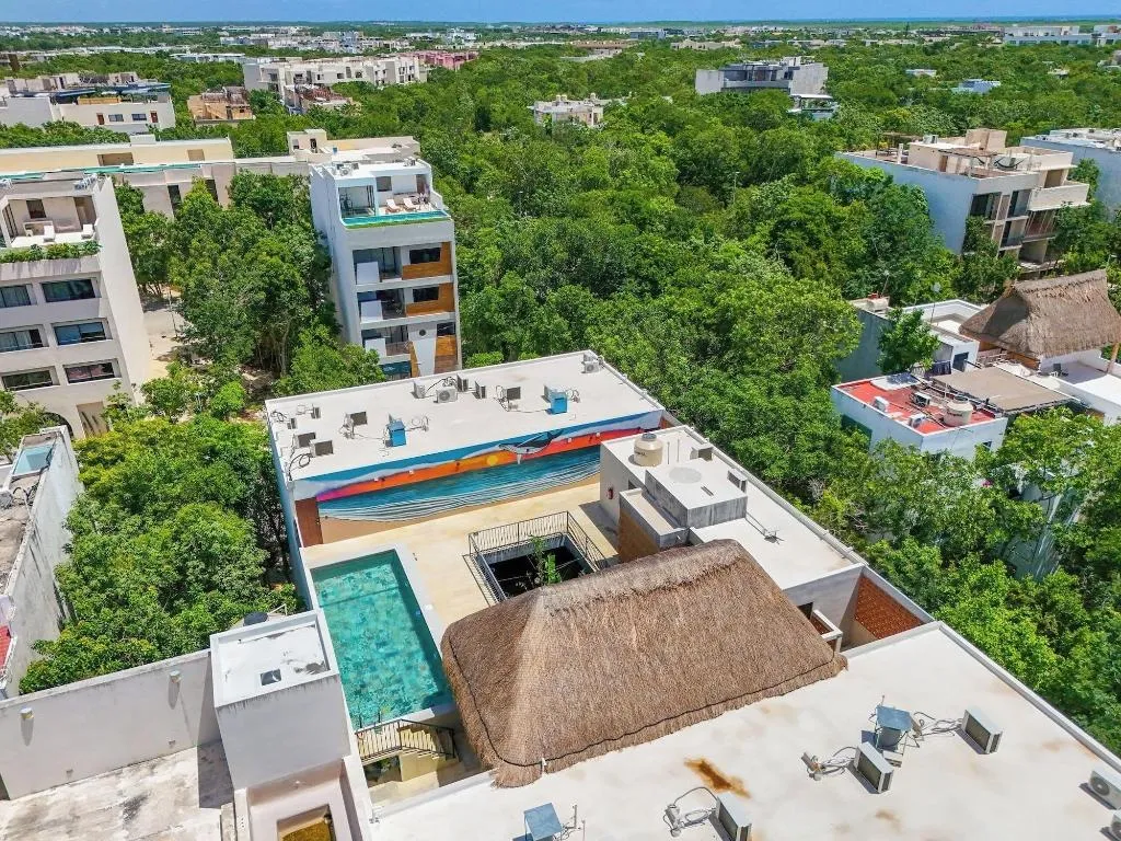 General view, Calea Tulum, Cancun Area