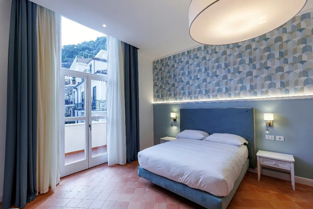 JUNIOR SUITE CLASSIC Room, D'amalfi Hospitality, Naples