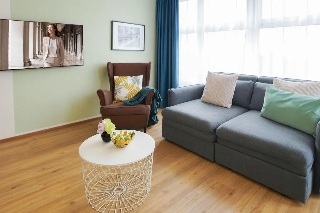APARTMENT QUEEN SIZE BED Room, Citadines South Vienna, Vienna