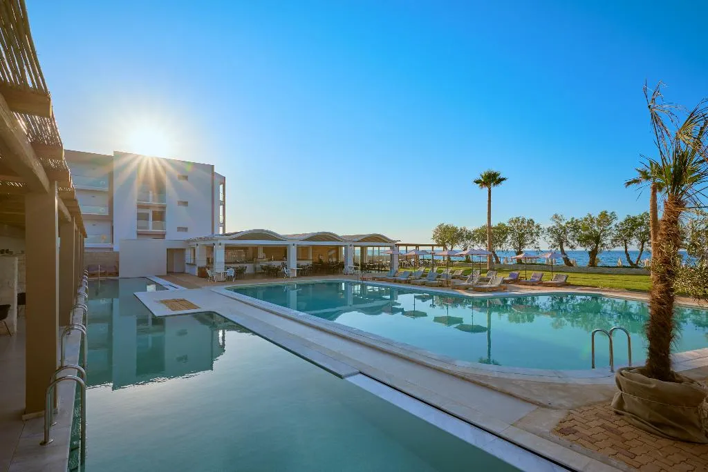 General view, Malia Bay Beach Hotel & Bungalows, Crete
