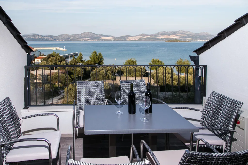 APARTMENT SEA VIEW THREE BEDROOMS Room, Apartments Kula, Dubrovnik
