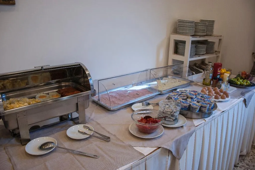 Restaurant, Sisters' Hostel, Naples