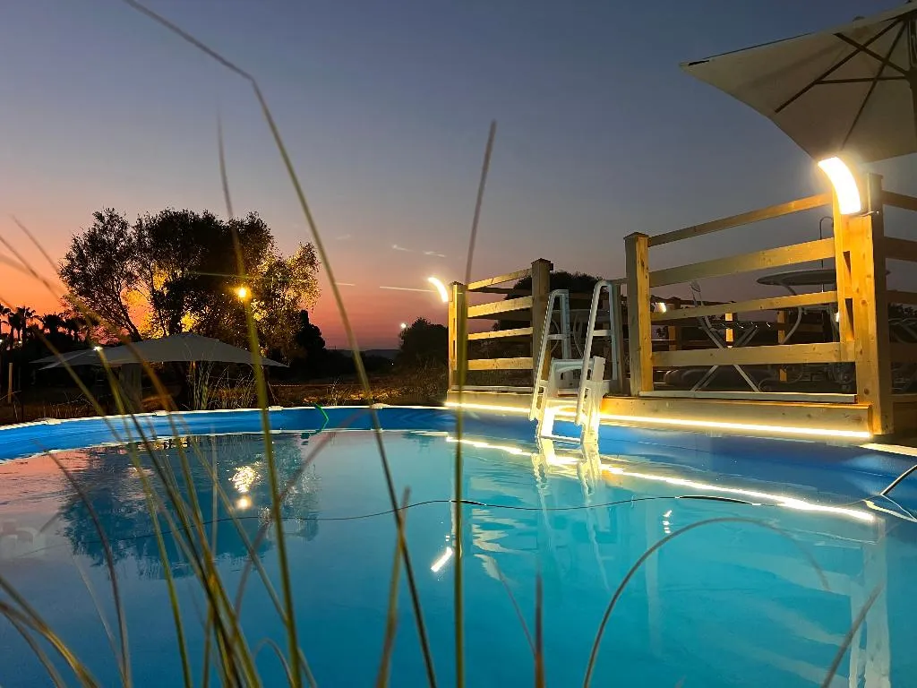 Pool, Villa dei Papiri, Catania
