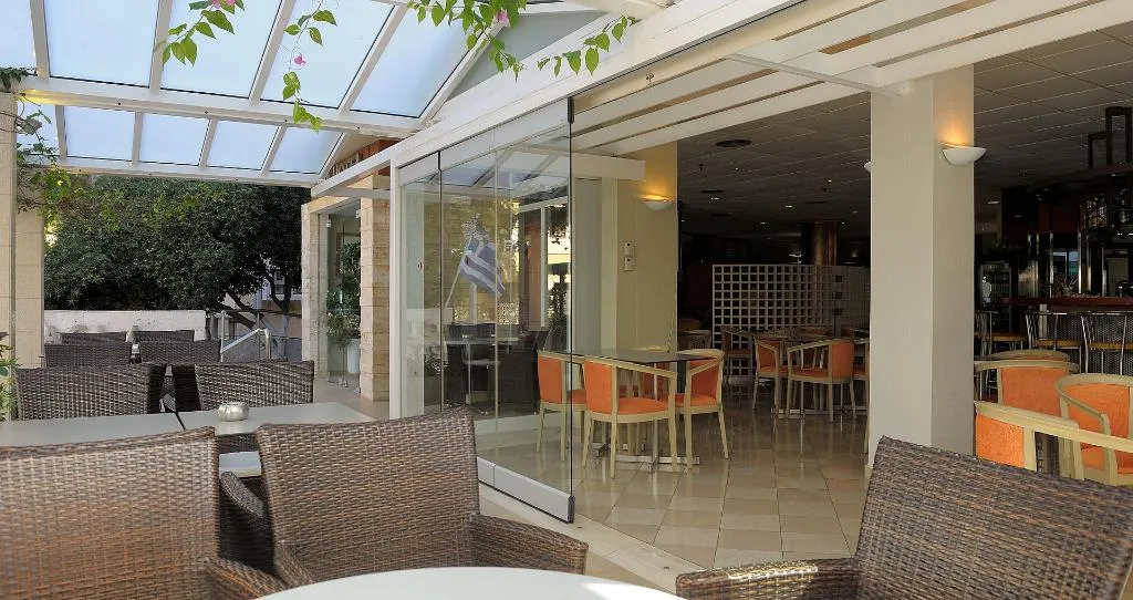 Terrace, Arte, Rhodes