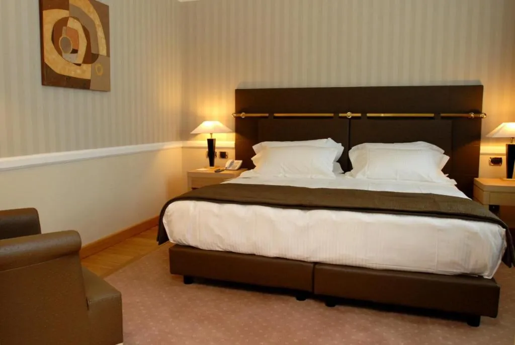 DOUBLE SUPERIOR Room, Grand Hotel Duca Di Mantova, Milan