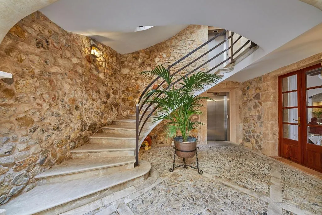 Lobby, Cas Comte Petit Hotel & Spa, Majorca